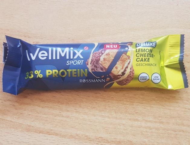 Well Mix Sport 33% Protein, Lemon Cheese Cake | Hochgeladen von: meralinskaa