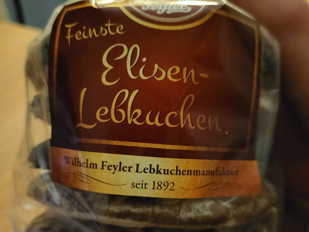 Hochgeladen von: annique