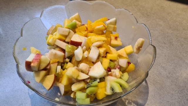 obstsalat selbstgemacht, obst von Hagen.K | Hochgeladen von: Hagen.K