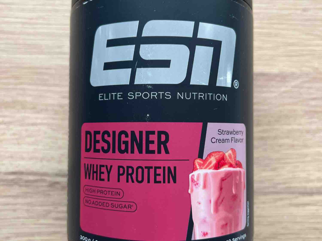 Designer Whey Protein Strawberry Cream Flavor, mit Wasser von ro | Hochgeladen von: rokalu