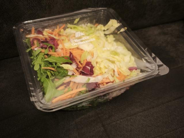 Hochgeladen von: rasko3577 Hochgeladen von: rasko3577