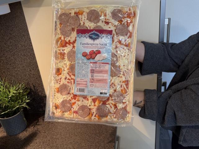 Familienpizza Sucuk von ismetsoezen750 | Hochgeladen von: ismetsoezen750 Familienpizza Sucuk von ismetsoezen750 | Hochgeladen von: ismetsoezen750