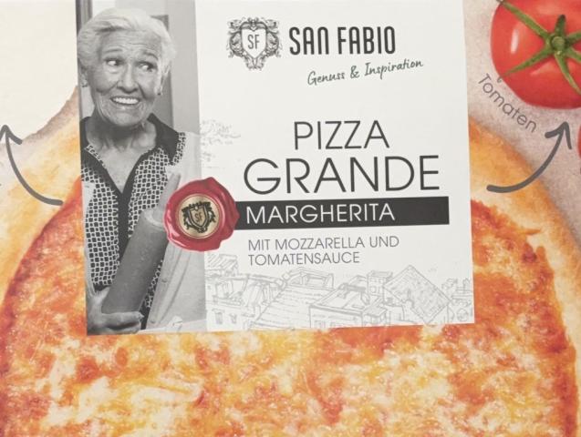 Hochgeladen von: leahemilia Hochgeladen von: leahemilia