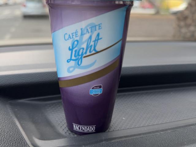 Hochgeladen von: LineLeyla Hochgeladen von: LineLeyla