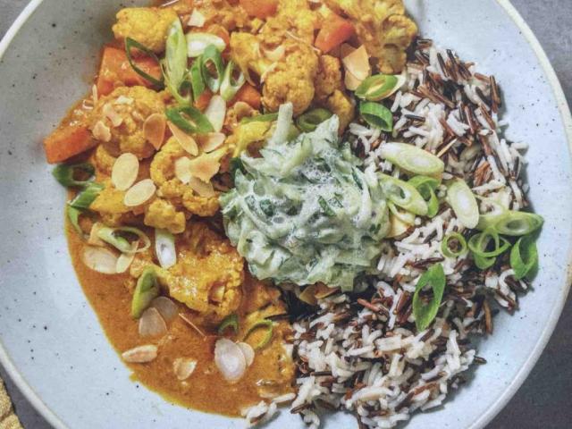 Kokos-Tikka-Masala, mit Blumenkohl und Mandeln von LisaWL20 | Hochgeladen von: LisaWL20