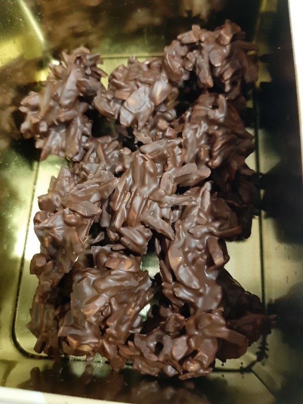 Mandelsplitter in Edelbitter-Schokolade von doro58 | Hochgeladen von: doro58