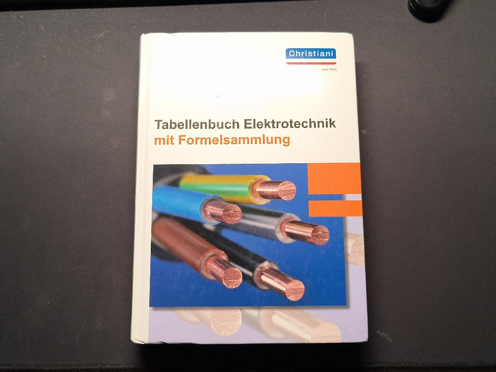 Hochgeladen von: Artroks