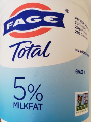 Fage Total 5%, yoghurt by Pummelfee12 | Uploaded by: Pummelfee12