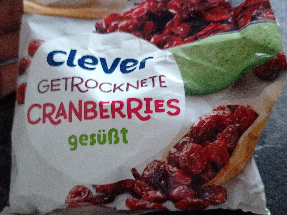 Hochgeladen von: Pikaa18