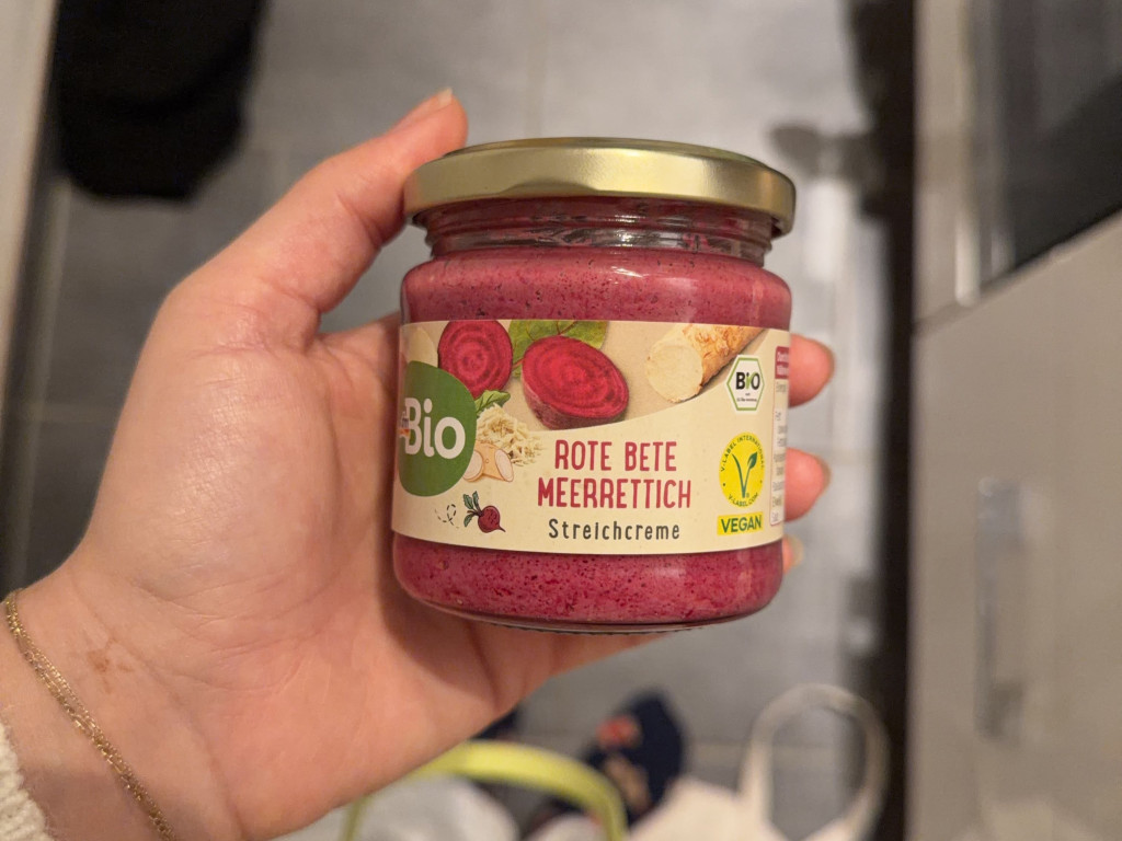 Hochgeladen von: Riina27