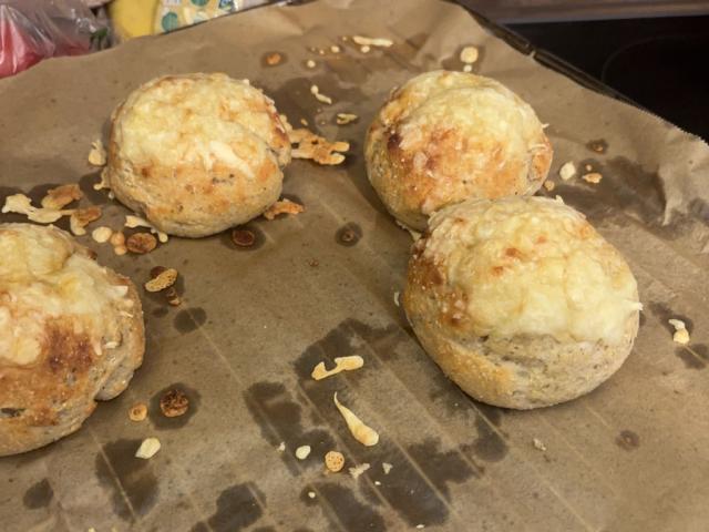 Hochgeladen von: moritzGl