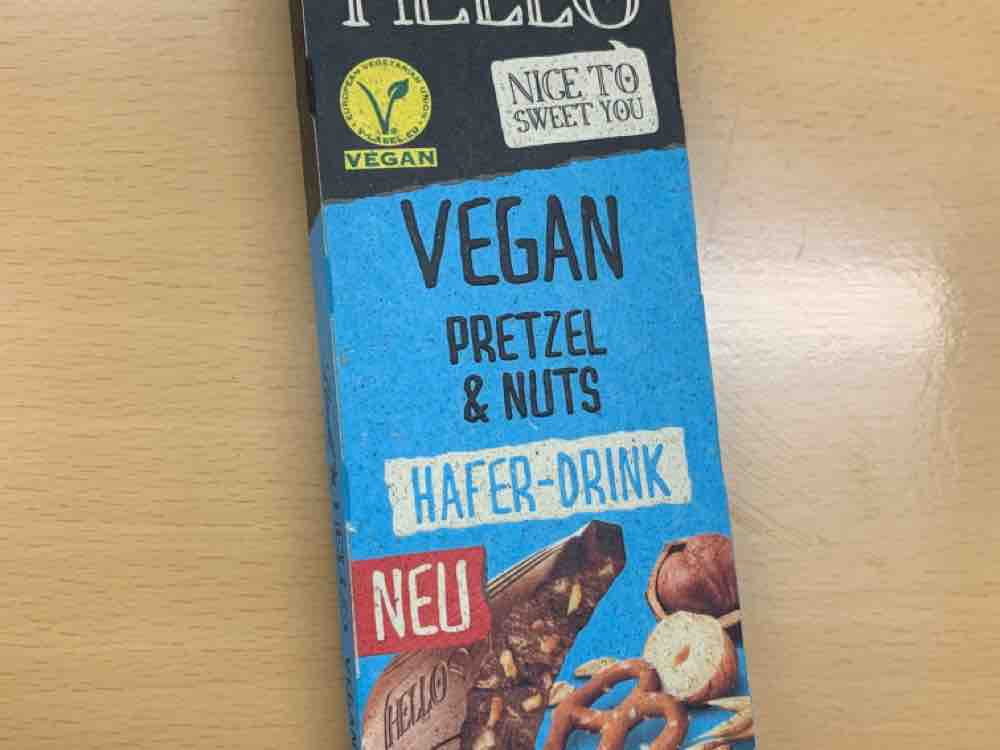 Lindt Veganer Schokolade Pretzel & Nuts, Hafer Drink by Basm | Hochgeladen von: Basmalh