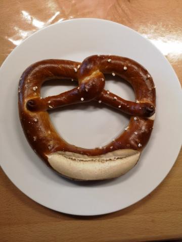 Laugenbrezel, schwäbische Art von susu90 | Hochgeladen von: susu90