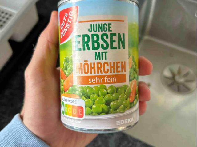 Junge Erbsen mit Mörchen by manukrrsch | Uploaded by: manukrrsch