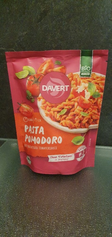 Pasta Pomodoro, mit fruchtiger Tomatensauce von razupaltuff | Hochgeladen von: razupaltuff
