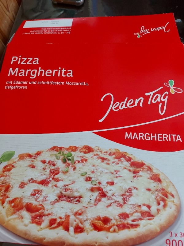 Pizza, mit Edamer und schnittfestem Mozzarella, tiefgef von kfal | Hochgeladen von: kfalz