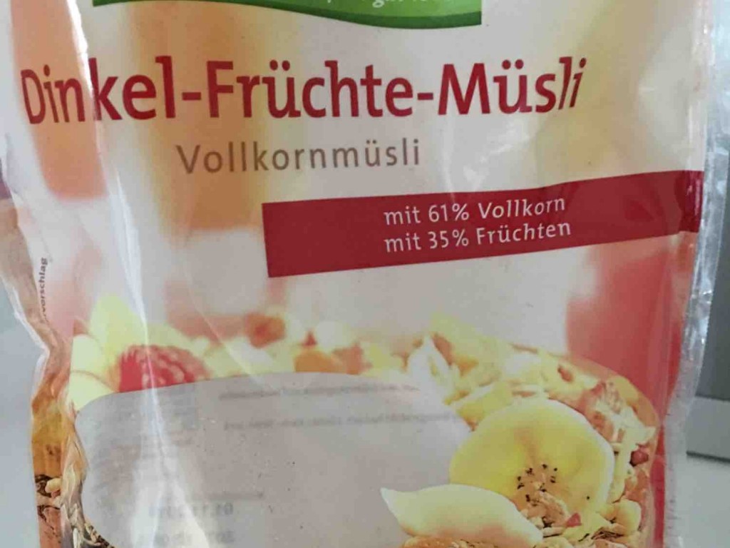 Dinkel-Früchte-Müsli, aus dem vollen Korn von FEwen | Hochgeladen von: FEwen