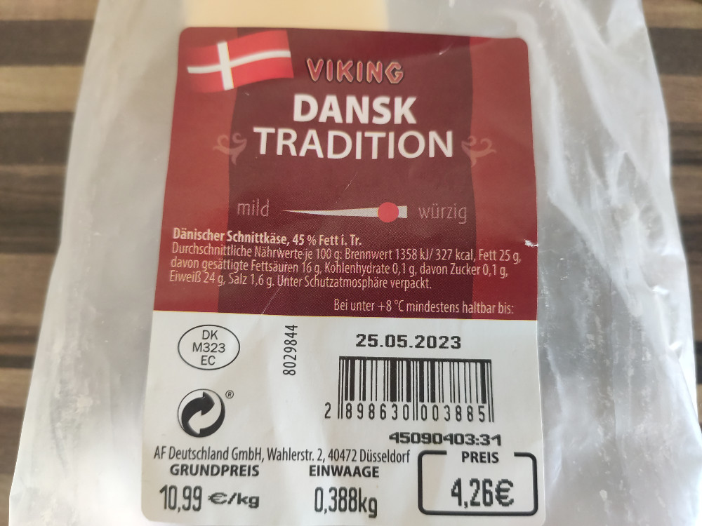 Dansk Tradition, Käse 45% Fett von stimmenhotel | Hochgeladen von: stimmenhotel