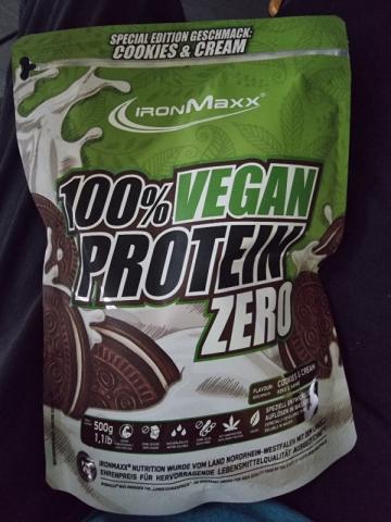 IronMaxx - Protein Shake, Vegan, Cookies and Cream by HotPot | Uploaded by: HotPot