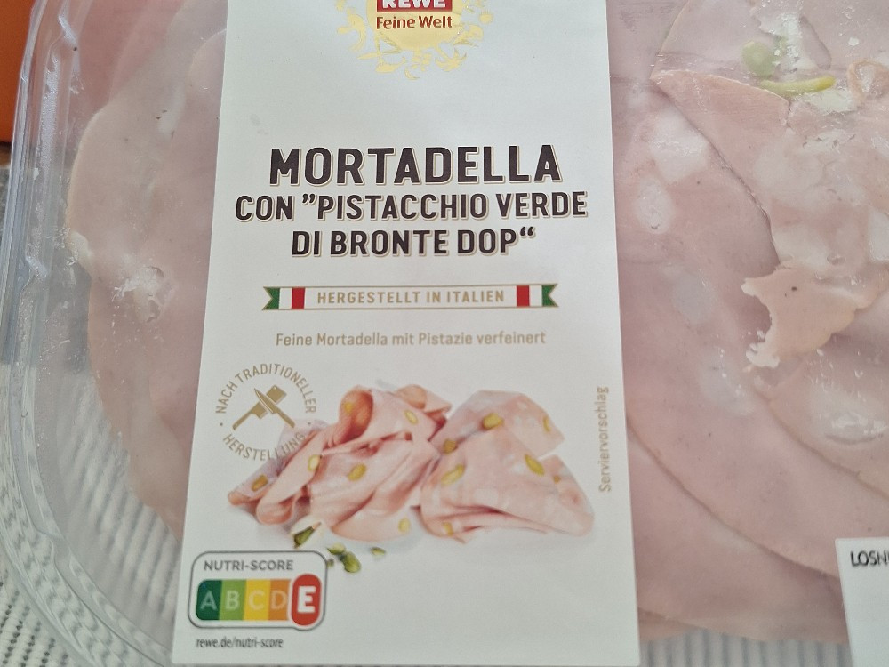 Mortadella con Pistaccio verde von Heike Hornung | Hochgeladen von: Heike Hornung Mortadella con Pistaccio verde von Heike Hornung | Hochgeladen von: Heike Hornung