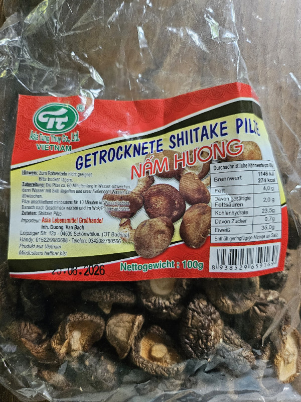 getrocknete Shiitake Pilze by SomZa | Hochgeladen von: SomZa