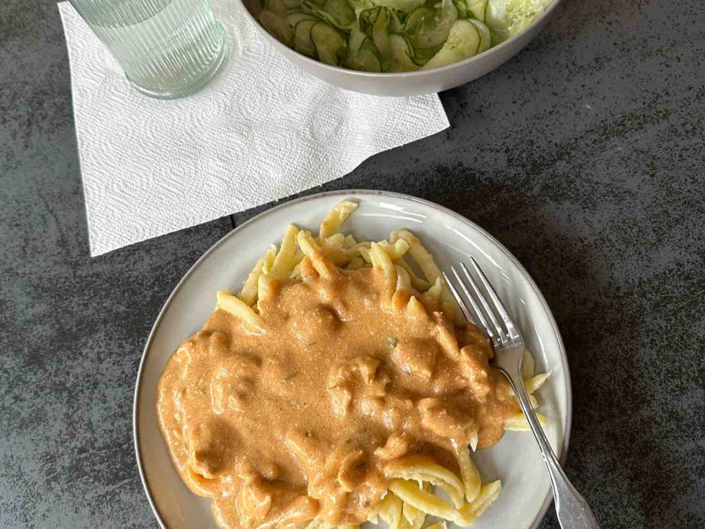 Paprikahuhn mit Spätzle von Eli19 | Hochgeladen von: Eli19