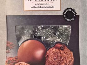 Mousse au Chocolat, umhüllt von Vollmilchschokolade | Hochgeladen von: wertzui