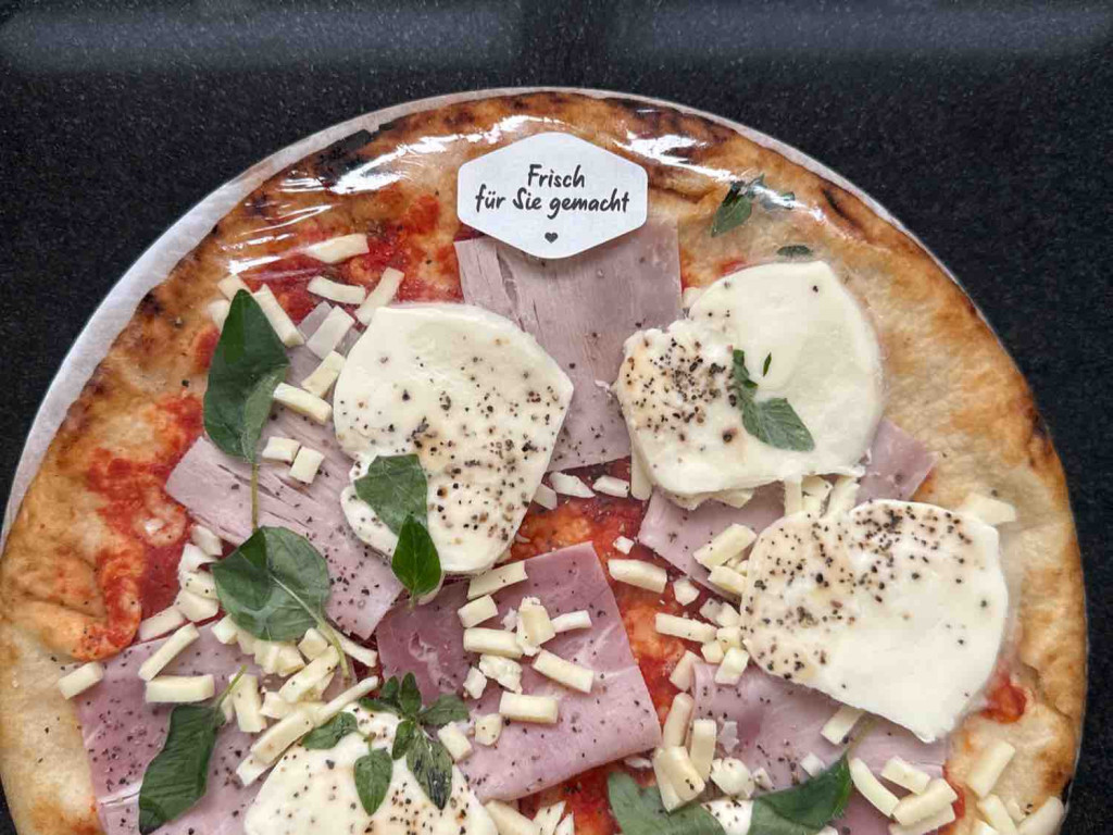 Pizza Prosciutto gross, Frisch für Sie gemacht von Naedl | Hochgeladen von: Naedl