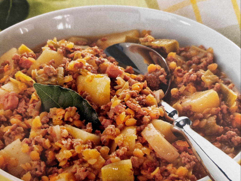 Linsentopf mit Hackfleisch von UrB1214 | Hochgeladen von: UrB1214 Linsentopf mit Hackfleisch von UrB1214 | Hochgeladen von: UrB1214