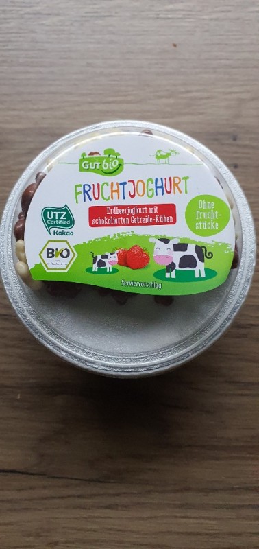 Fruchtjoghurt mit schokolierten Getreide-Kühen von maiwen | Hochgeladen von: maiwen