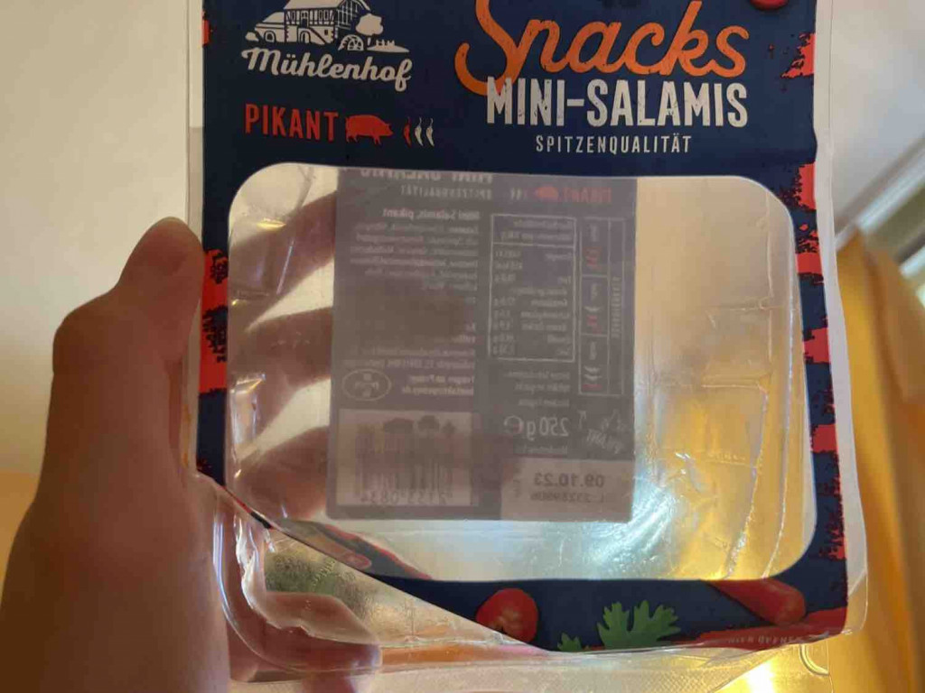 Mini Salamis von linaShr | Hochgeladen von: linaShr