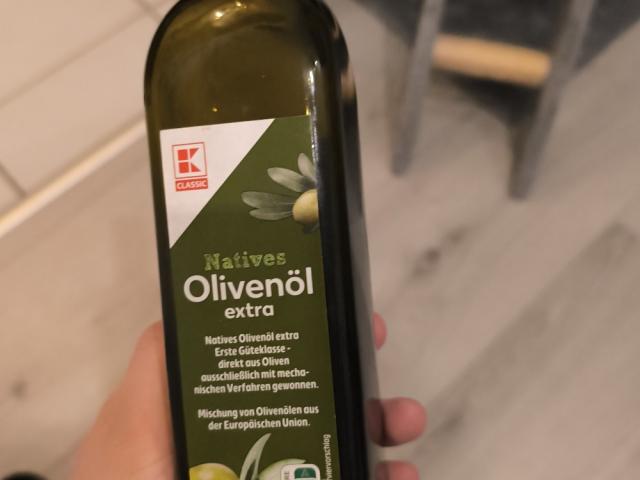 Hochgeladen von: angelalovesblink