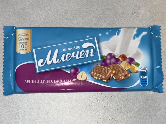 Hochgeladen von: yanaharsch