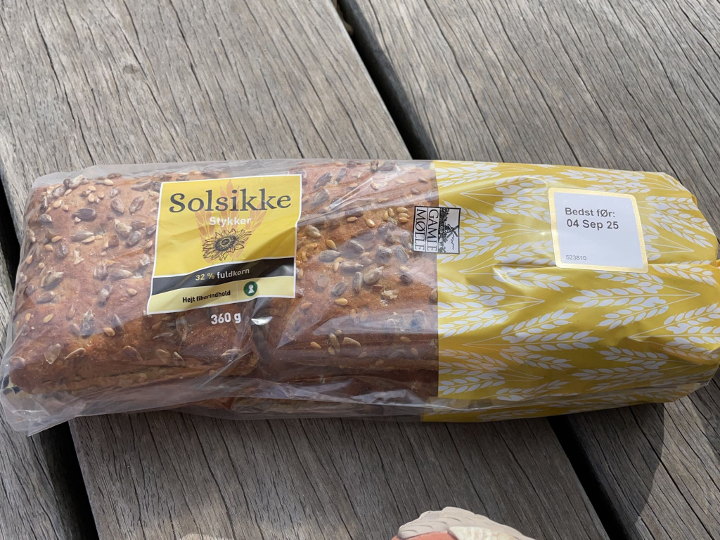 Hochgeladen von: dora123 Hochgeladen von: dora123