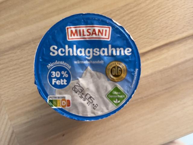 Hochgeladen von: Niklas0507 Hochgeladen von: Niklas0507