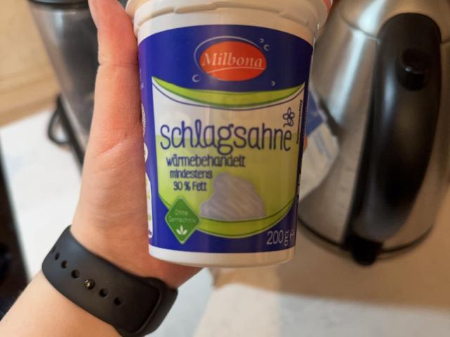 Schlagsahne, Mind. 30% fett, wärmebehandelt by Ivy04 | Uploaded by: Ivy04 Schlagsahne, Mind. 30% fett, wärmebehandelt by Ivy04 | Uploaded by: Ivy04