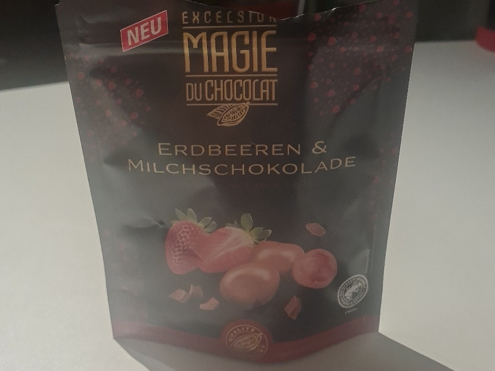 Erdbeeren & Milchschokolade von schnufflpuffl | Hochgeladen von: schnufflpuffl Erdbeeren & Milchschokolade von schnufflpuffl | Hochgeladen von: schnufflpuffl