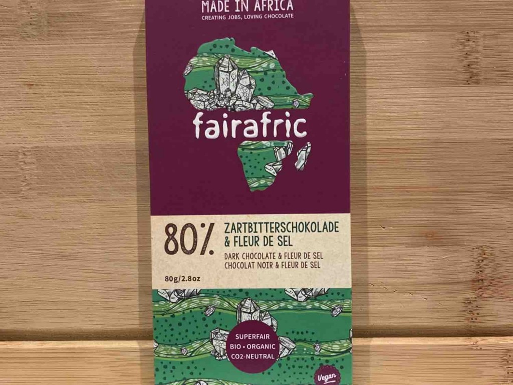80% ZartbitterSchokolade & Fleur de Sel, vegan superfair bio | Hochgeladen von: ErikLE