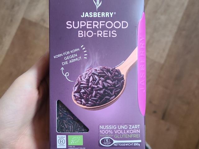 Hochgeladen von: Tokki