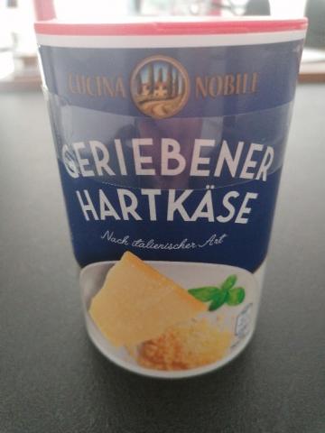 Geriebener Hartkäse by Wsfxx | Uploaded by: Wsfxx