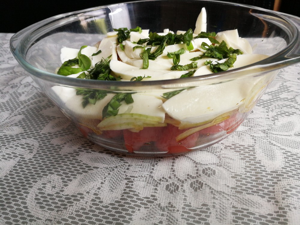 Tomaten Mozzarella Salat (Anne) von anagen65 | Hochgeladen von: anagen65