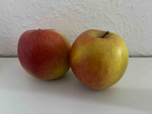 Apfel, Braeburn von sunshinemaggi | Hochgeladen von: sunshinemaggi