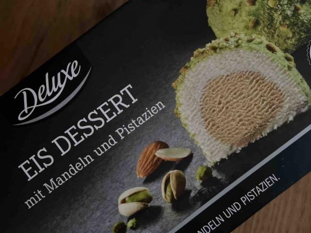 Deluxe Eis Dessert Pistazie von vannystdlmn | Hochgeladen von: vannystdlmn