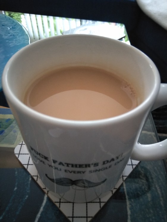 Cup of PG Tips tea with Milk (no sugar), Black tea with milk von | Hochgeladen von: Fallyman