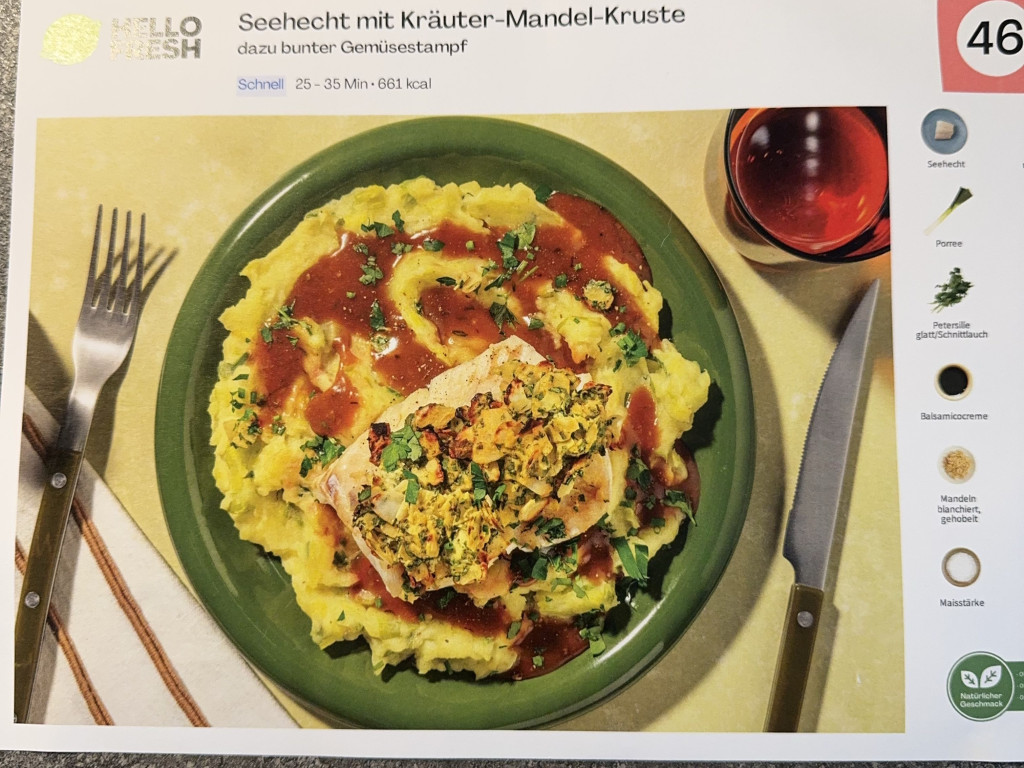 Seehecht mit Kräuter-Mandel-Kruste dazu bunter Gemüsestampf von | Hochgeladen von: Luuup Seehecht mit Kräuter-Mandel-Kruste dazu bunter Gemüsestampf von | Hochgeladen von: Luuup
