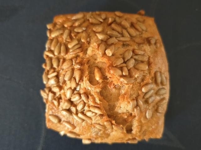 Hochgeladen von: atum