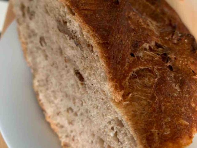 Walnusskruste, Weizenbrot mit Walnüssen von klausbirkelbach | Hochgeladen von: klausbirkelbach