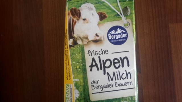 frische Alpenmilch, 3,8% Fett | Hochgeladen von: subtrahine