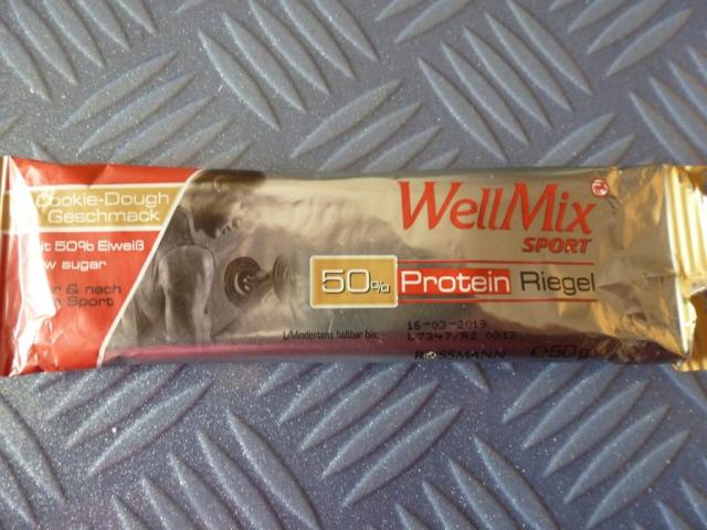 Wellmix Sport 50% Protein Riegel, Cookie-Dough | Hochgeladen von: Helmut24