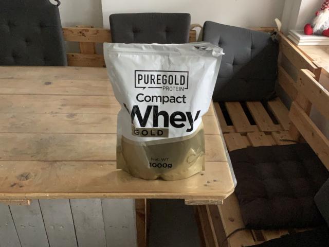 Hochgeladen von: MegaloPano Hochgeladen von: MegaloPano